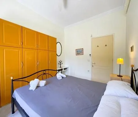 Under The Castle Apartment Nafplio